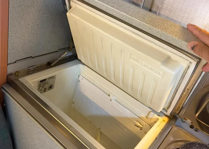 Rent A Blue Classics's Campervan Vw T4 Azul - Algarve - Faro -portugal * Portimão